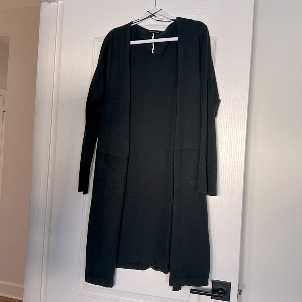 📦 HempMama Women’s Black Duster